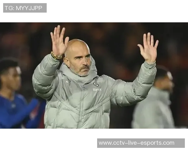 马雷斯卡激情庆祝引发车迷热爱让人回忆起穆帅的辉煌时刻