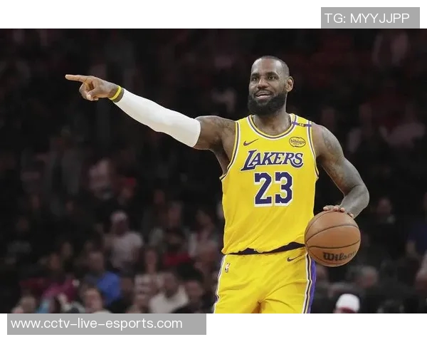 东契奇谈詹姆斯缺阵的影响与赢球决心的坚定态度 东契奇谈詹姆斯缺阵的影响与赢球决心的坚定态度