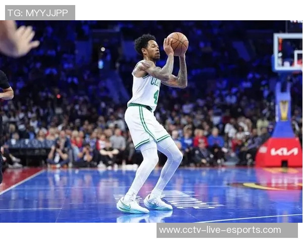 马祖拉称赞西蒙斯逐步适应替补角色最近表现出色令人期待