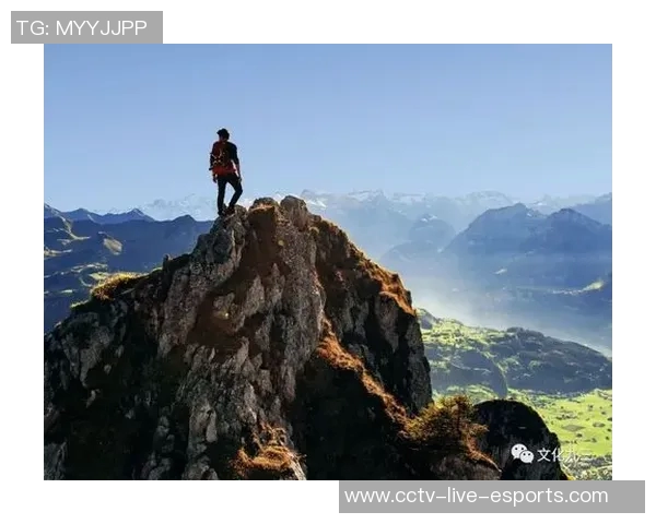 阿特金森盛赞大球勇于冒险的风格与提升队友能力的独特魅力 阿特金森盛赞大球勇于冒险的风格与提升队友能力的独特魅力